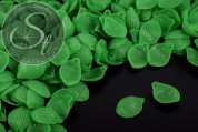 20 Stk. grüne Acryl-Blätter frosted 22mm-20